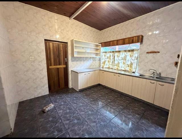 3 BEDROOM HOUSE FOR SALE IN DALVIEW